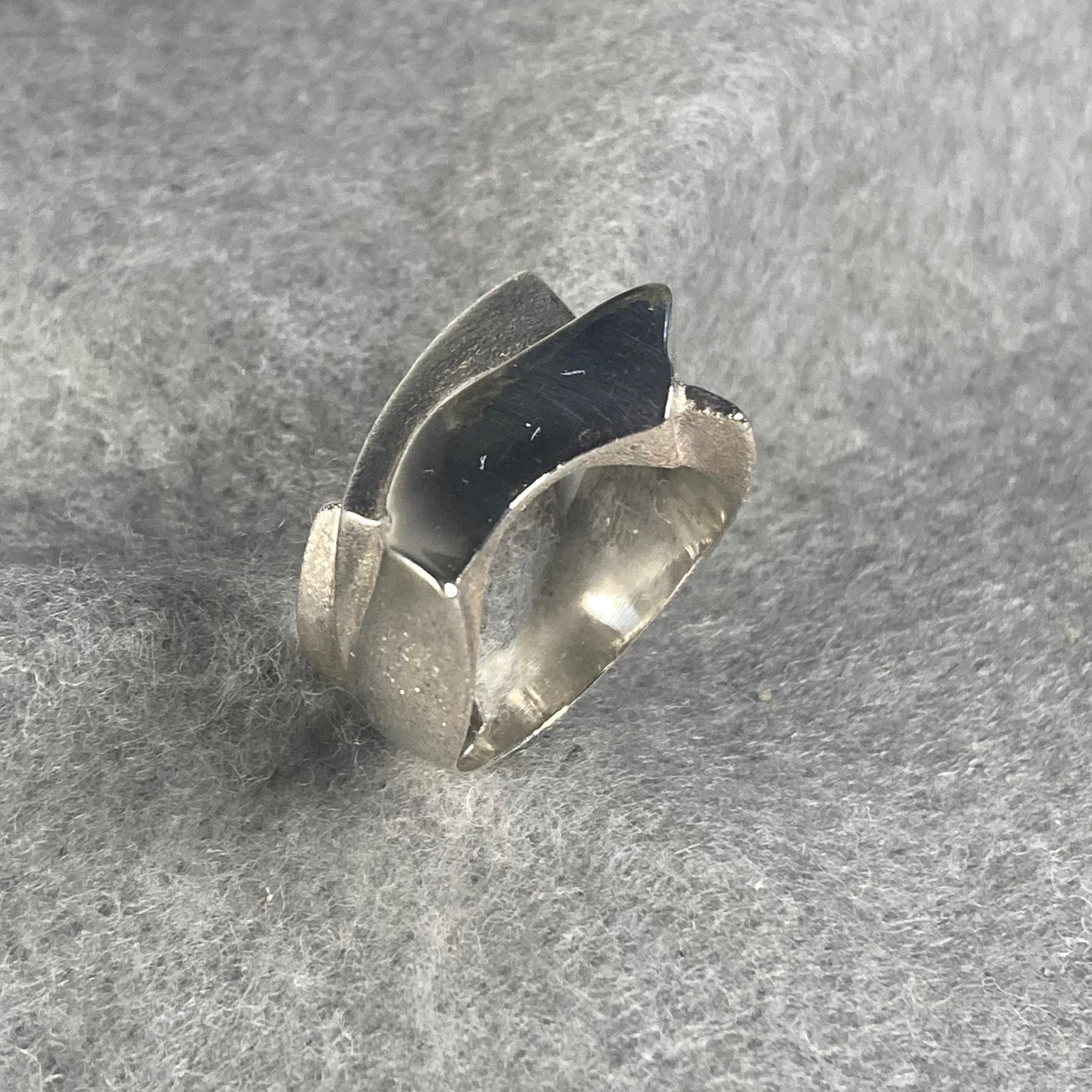 Ασημένιο Δαχτυλίδι 925