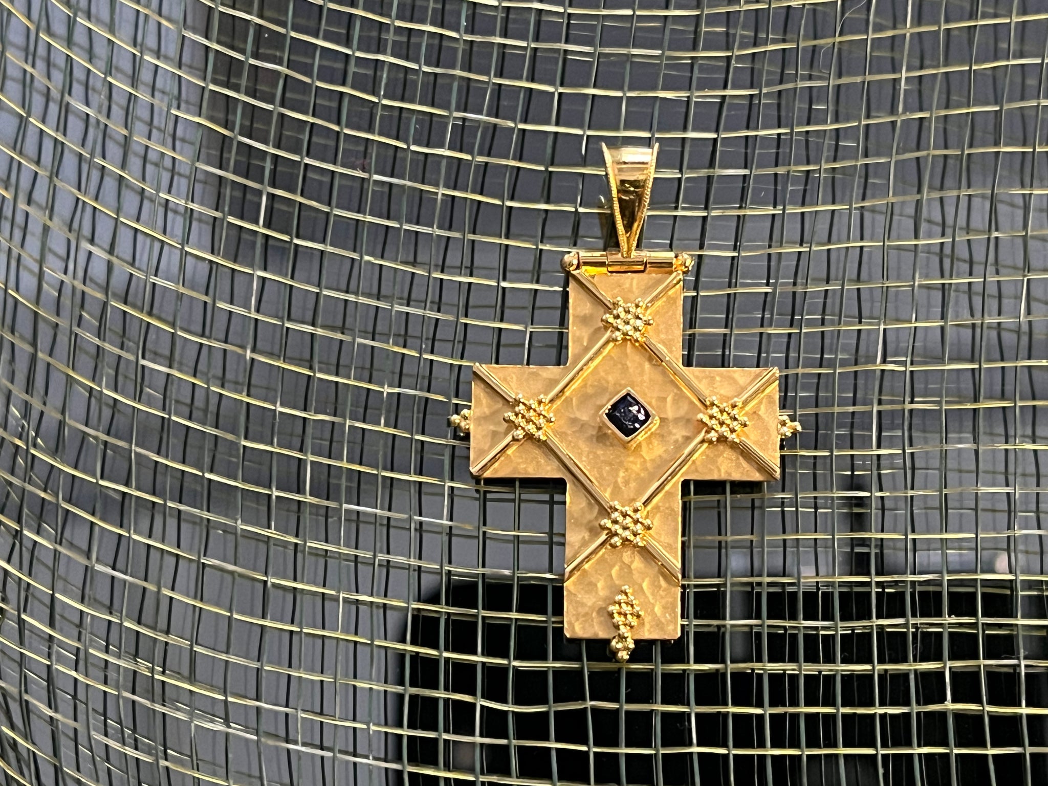 Byzantine 18k gold cross