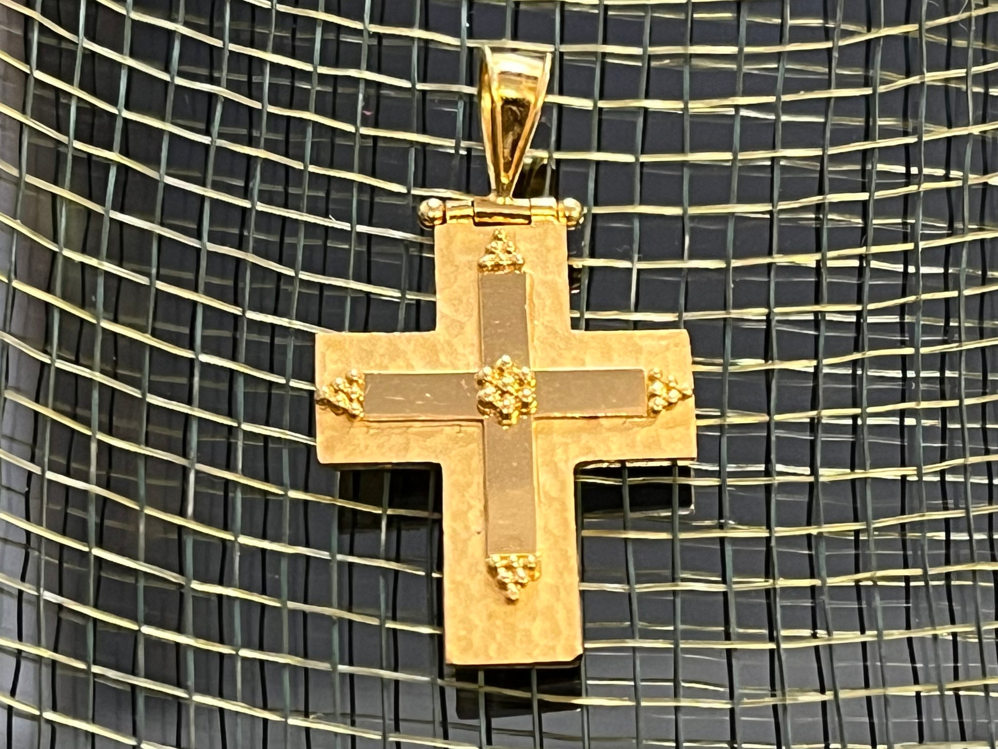 Byzantine 18k gold cross