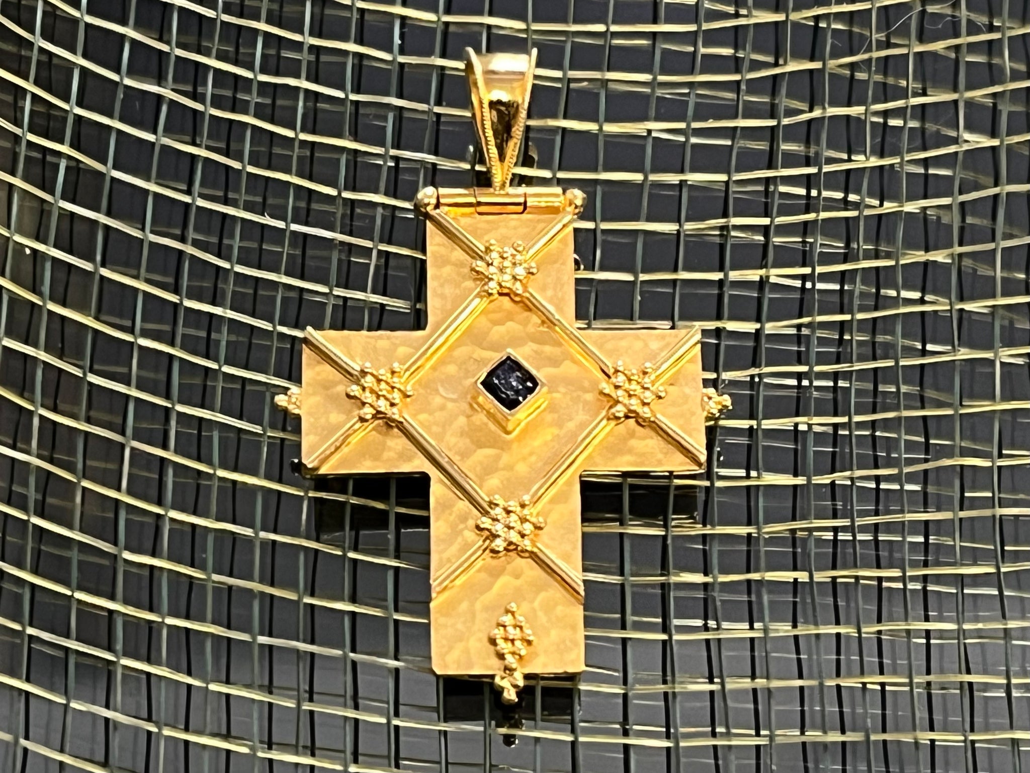 Byzantine 18k gold cross