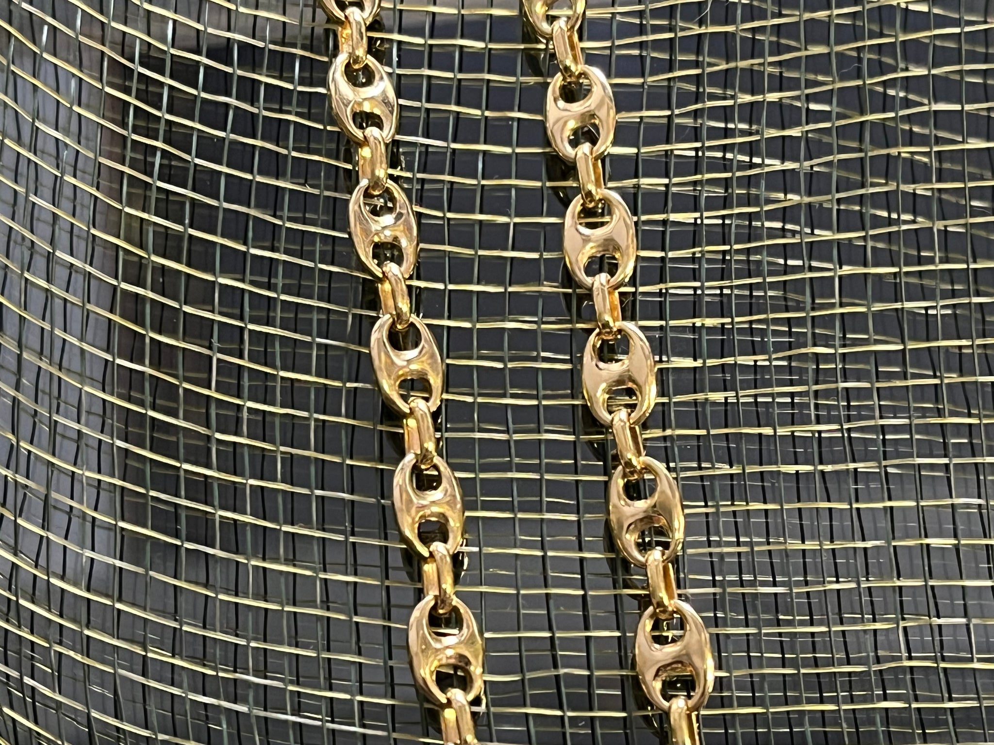 Gucci type gold chain